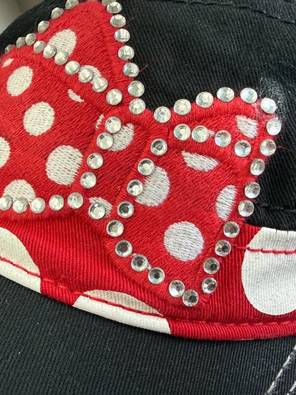 Disney Parks Minnie Mouse Bling Bow Hat Black Red Cap - Picture 2 of 6
